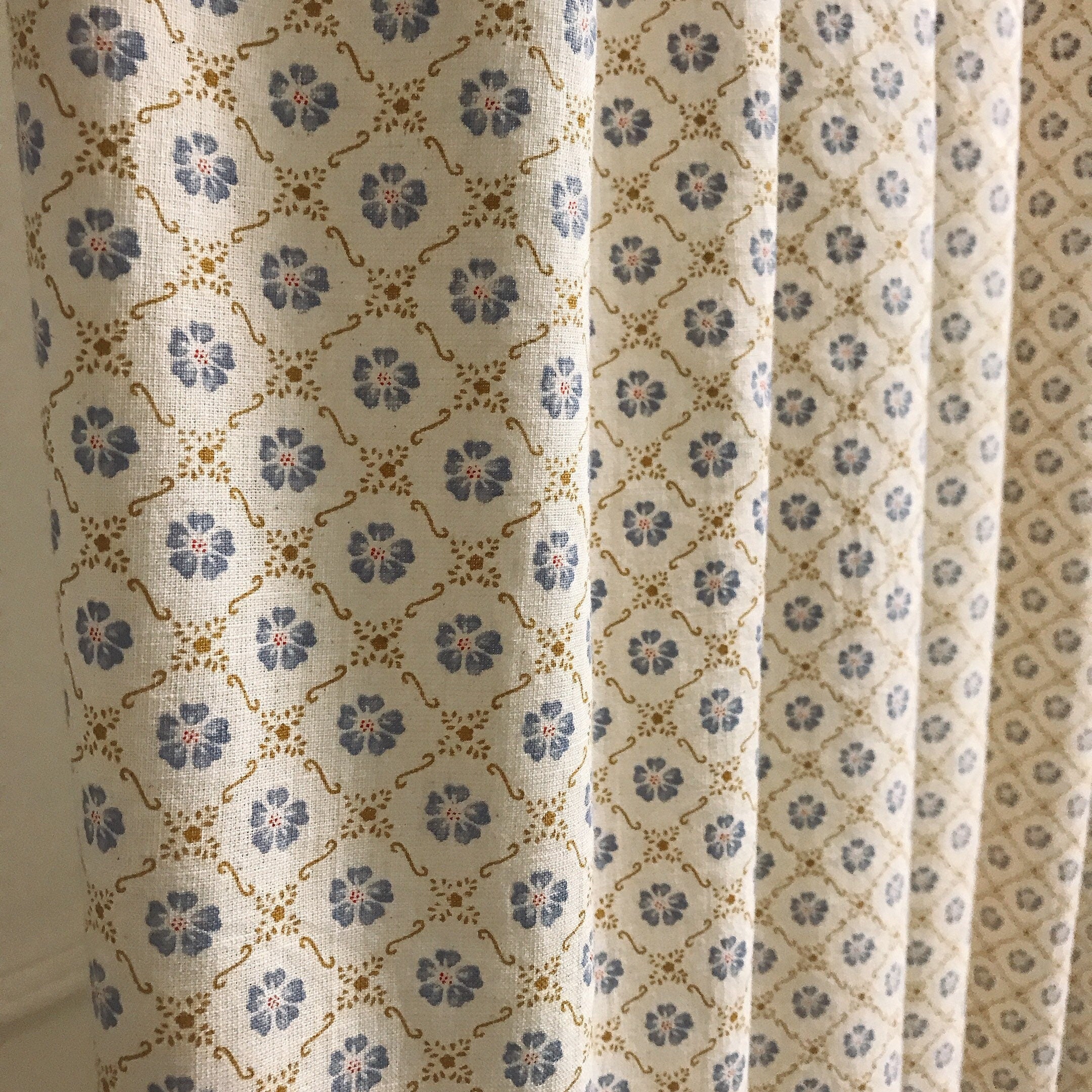 Retro Light Purple and Navy Floral Curtain on Beige Ivory