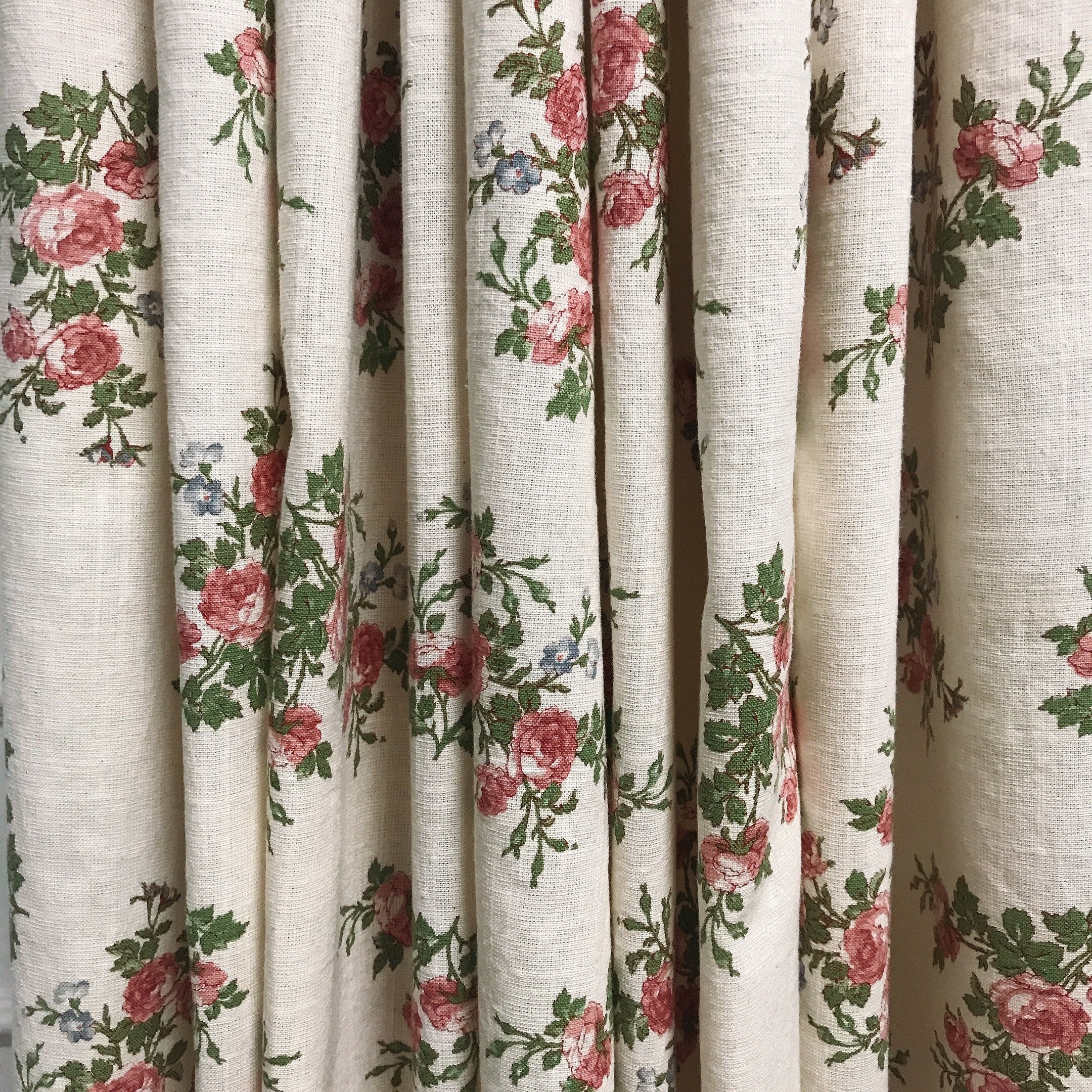 Dusty Rose Floral Curtain on Natural Beige