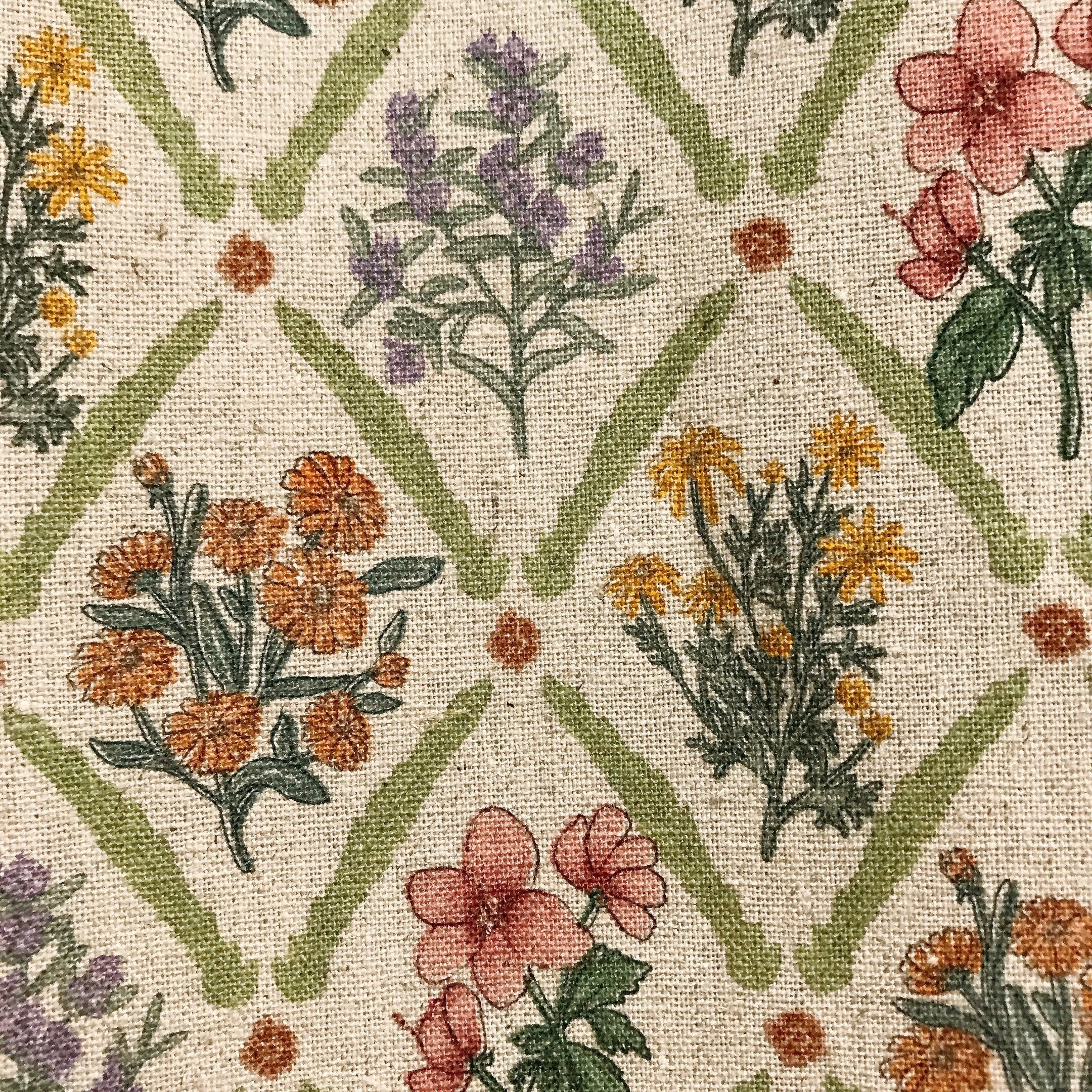 Floral Rhombus Curtain on Natural Beige