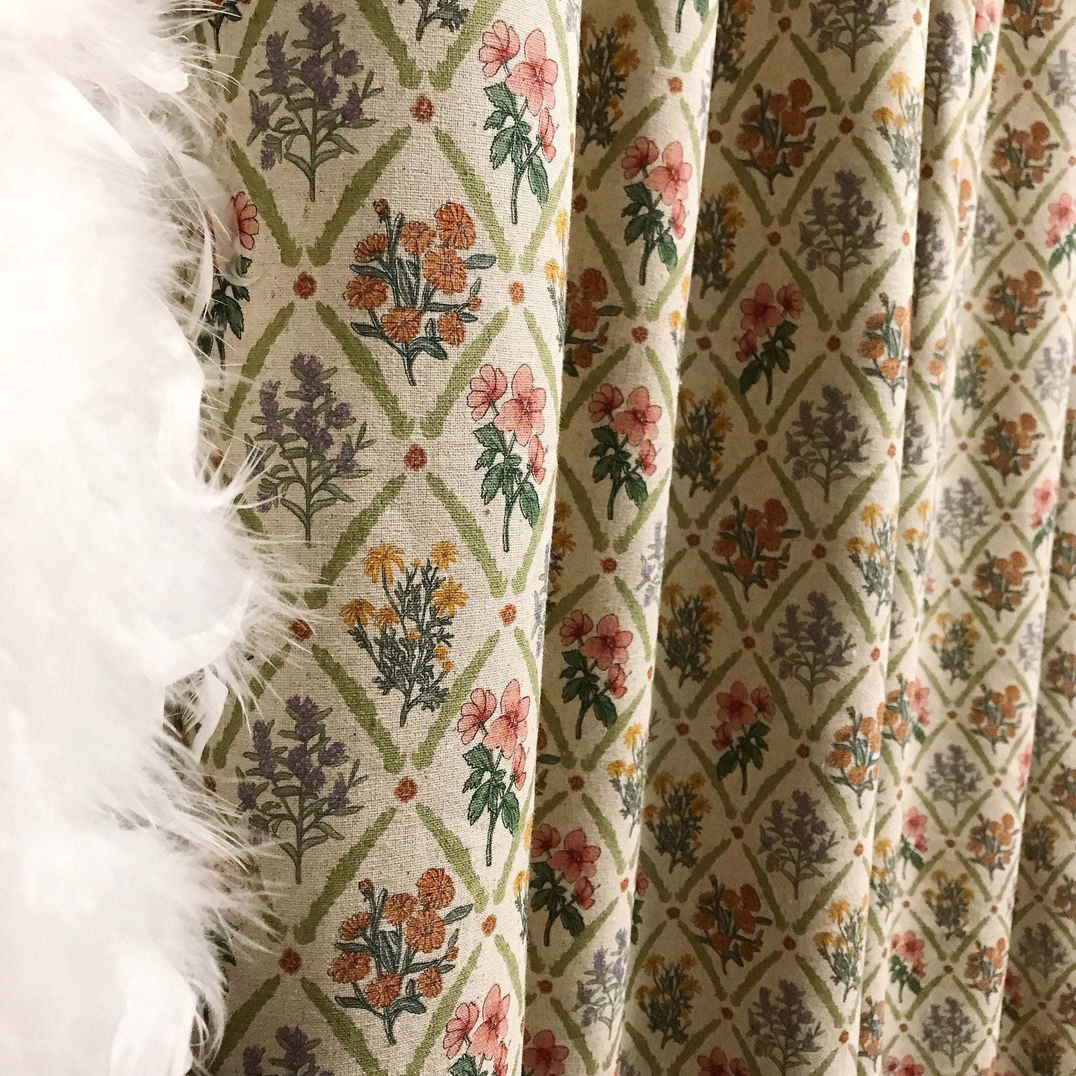 Floral Rhombus Curtain on Natural Beige