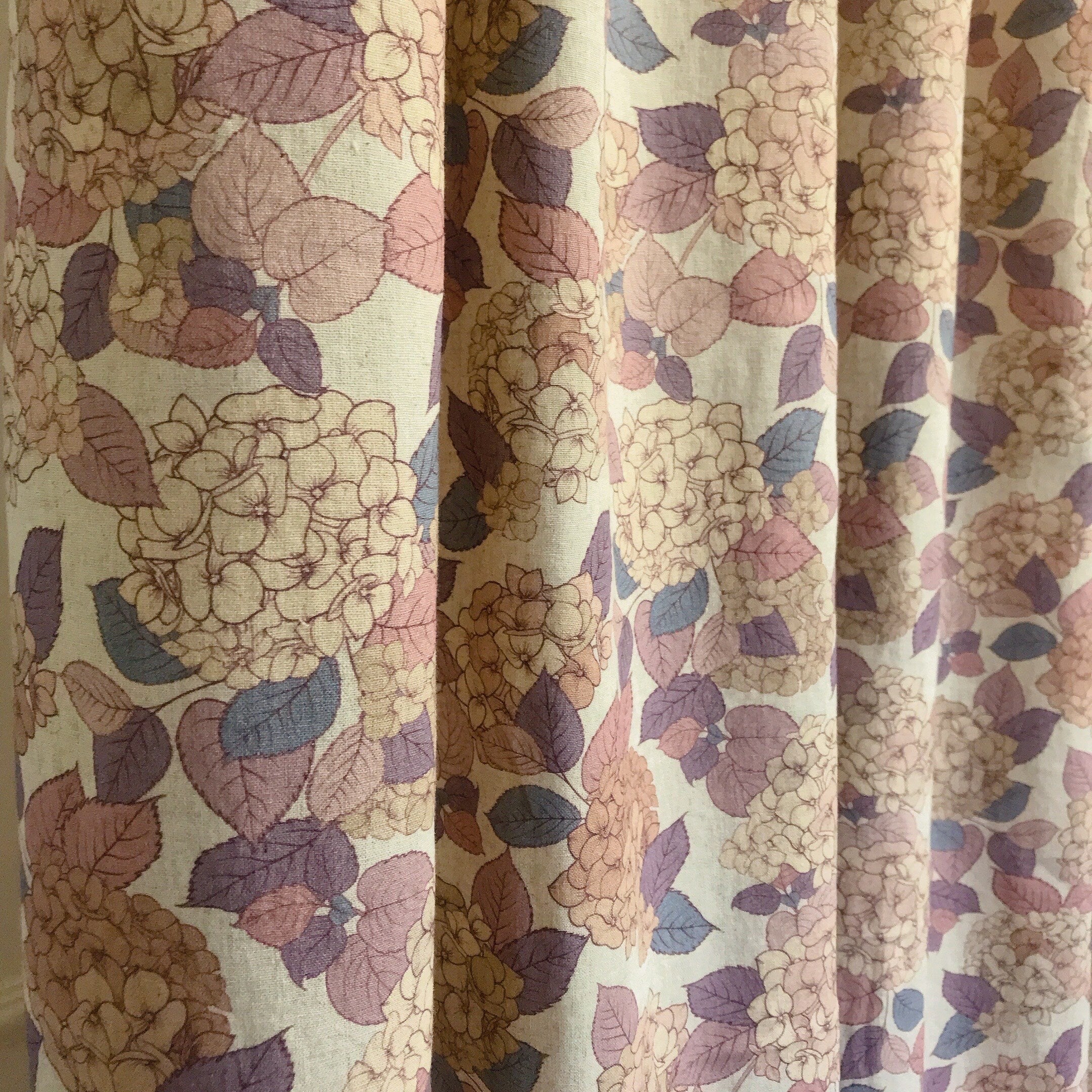 Pinky Beige Hydrangea Curtain on Natural Beige