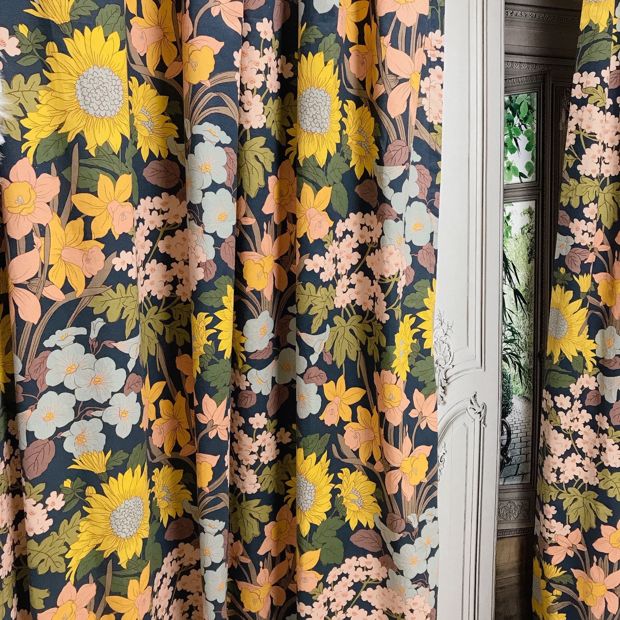 Sunflower Blossom Curtain on Dark Navy