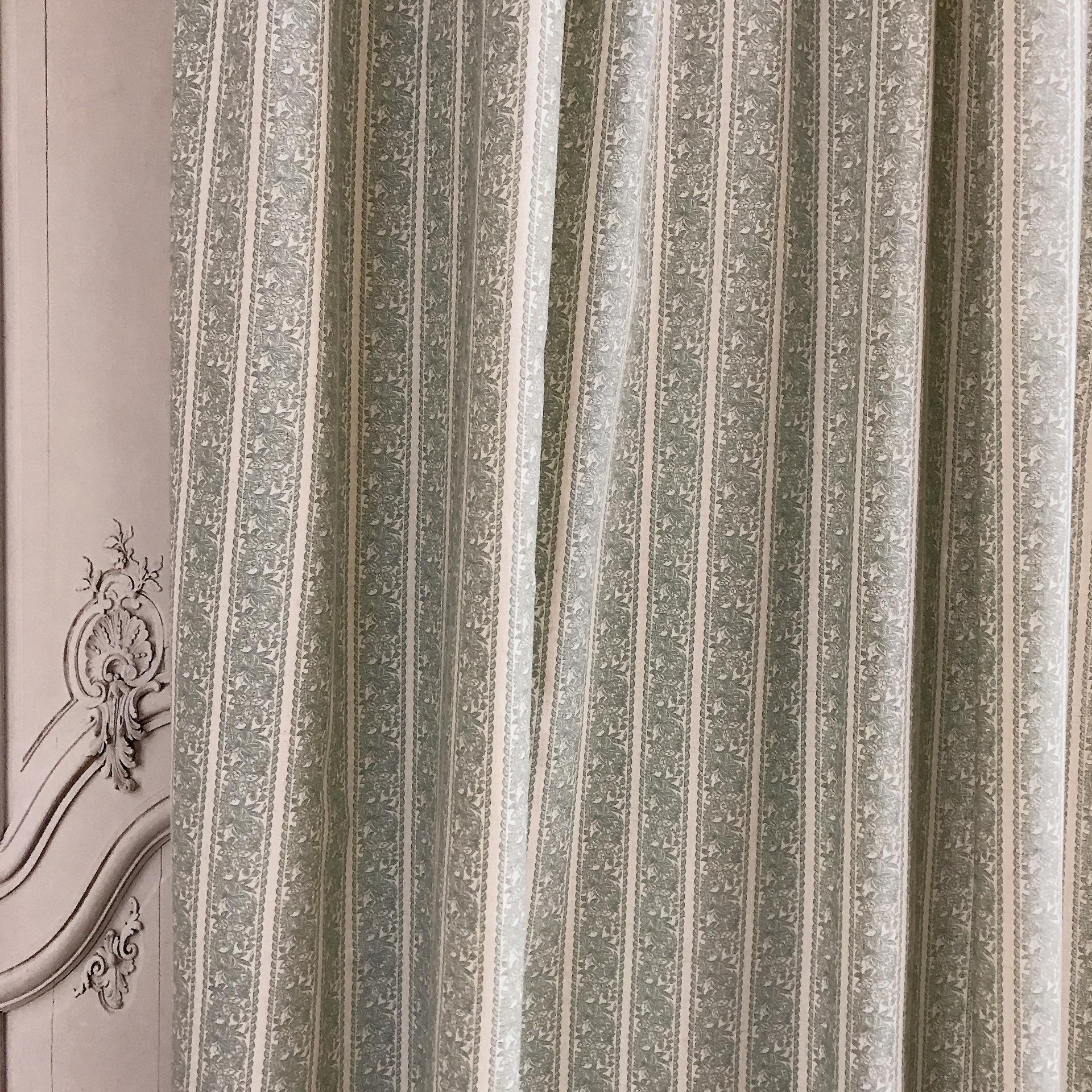 Light Sage Floral Curtain on Natural Beige