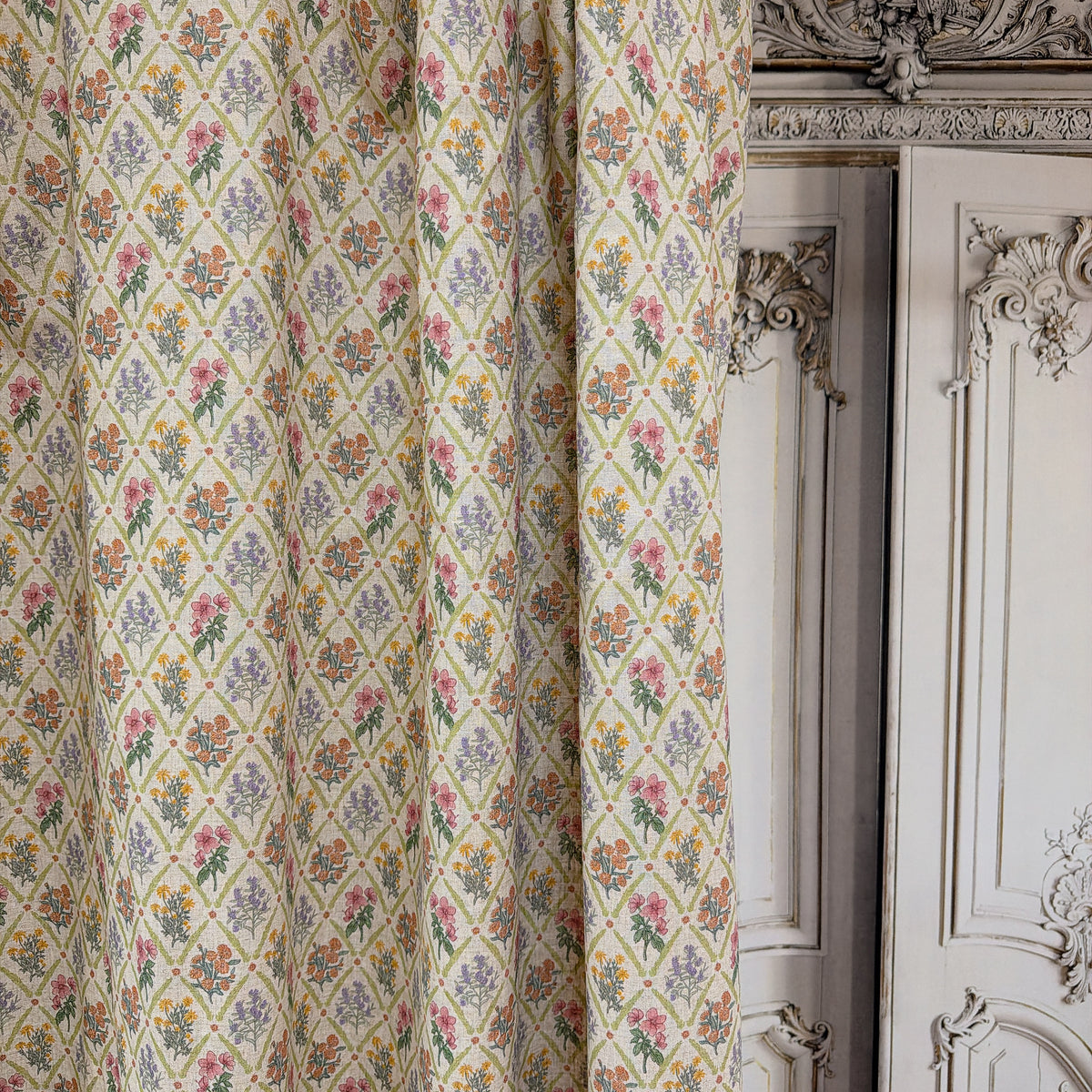 Floral Rhombus Curtain on Natural Beige