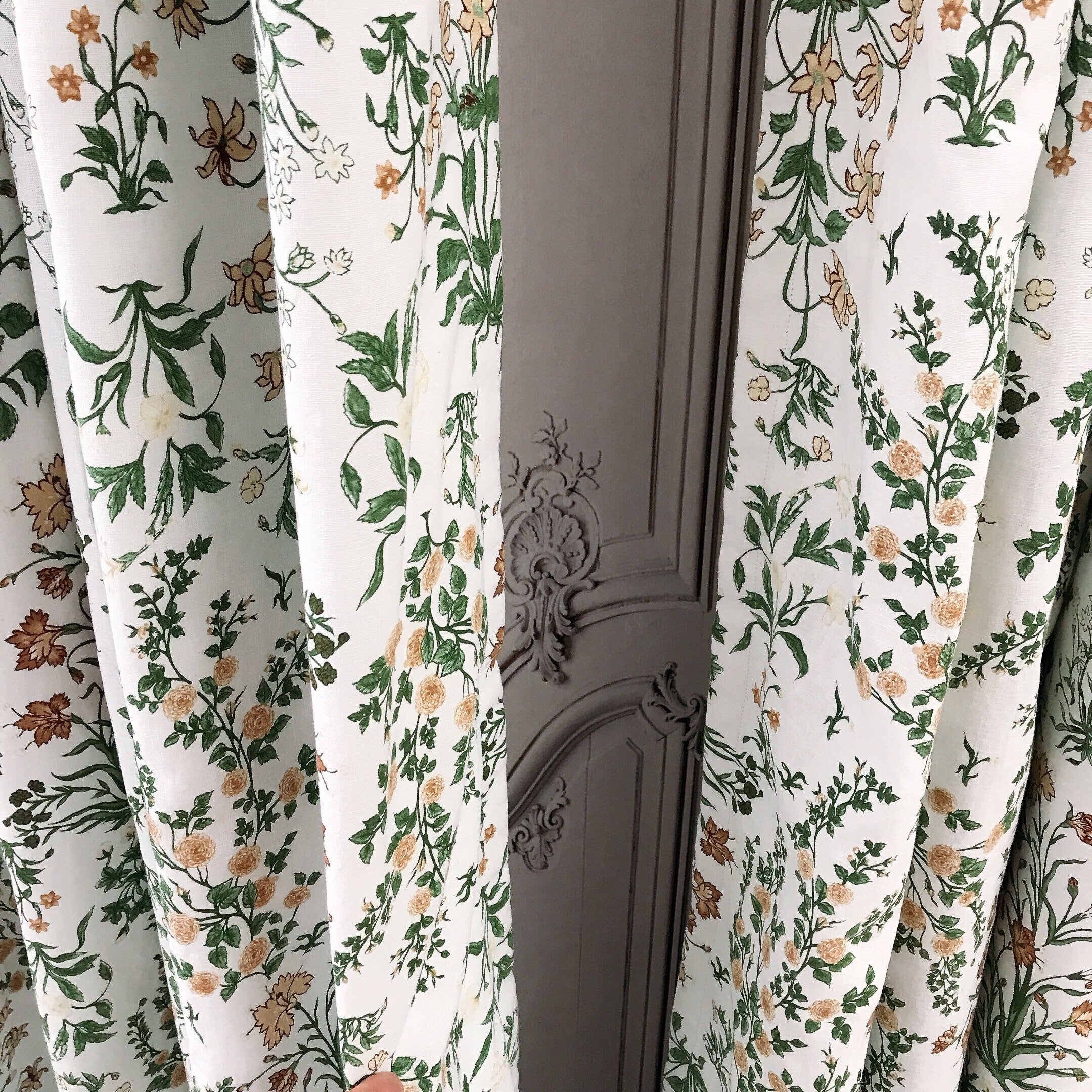 Brown Multicolor Floral Curtain on Ivory