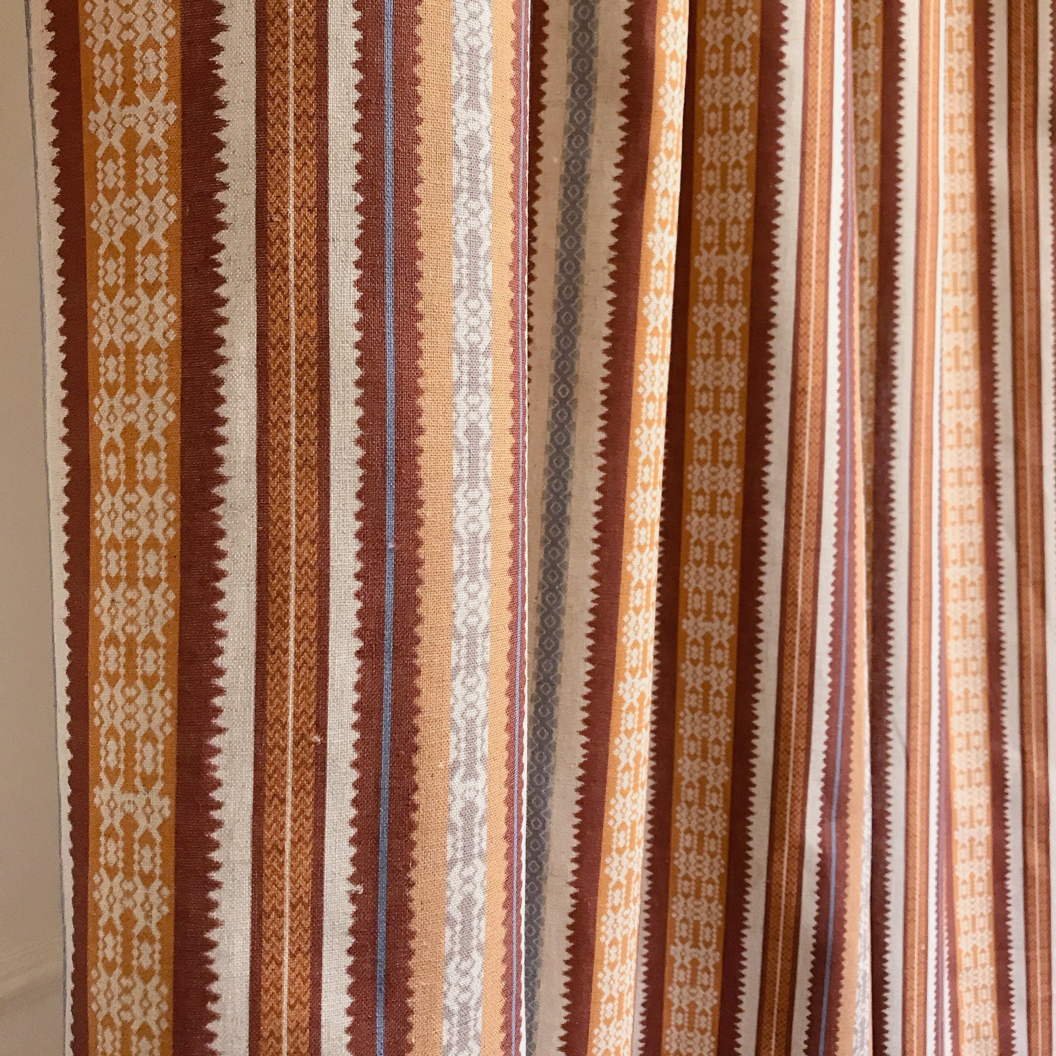 Geometric Pattern Curtain