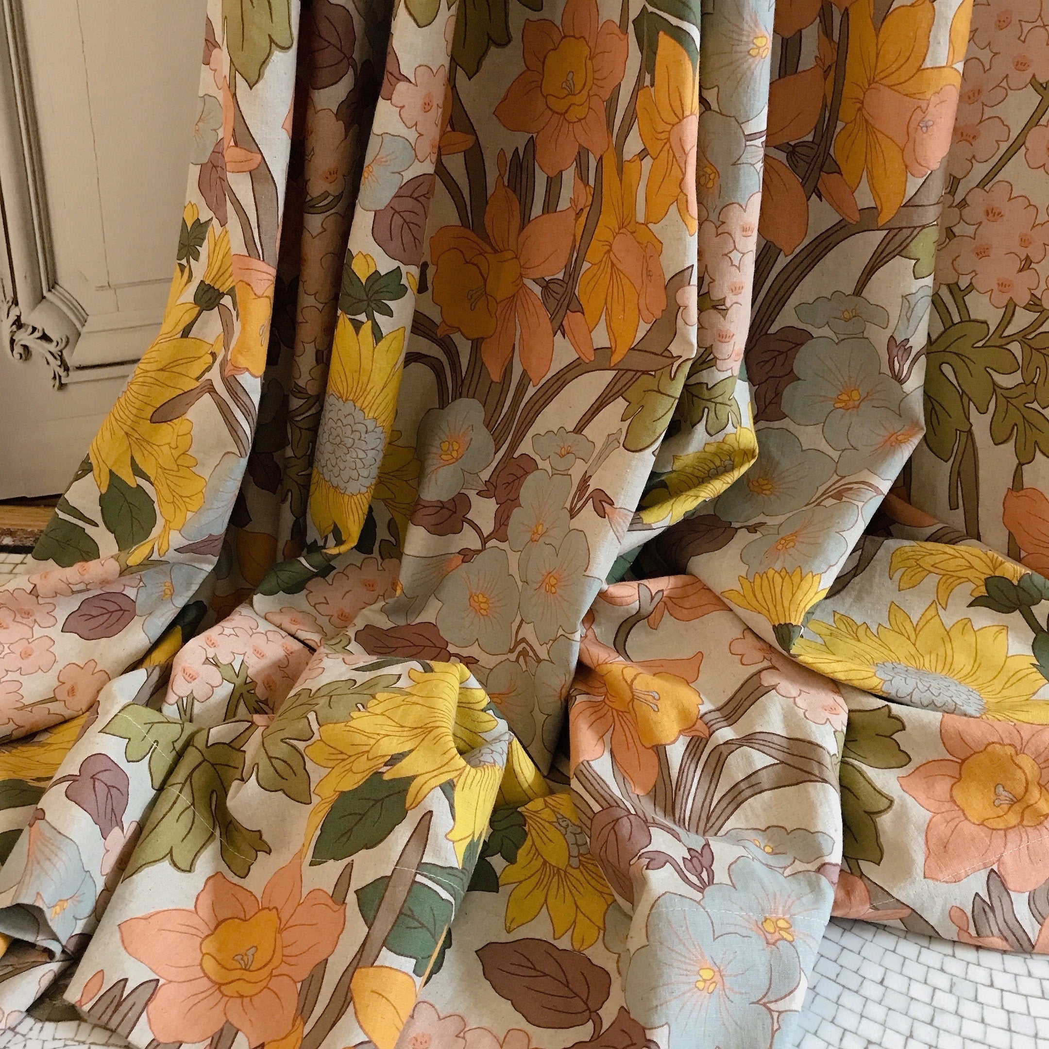 Sunflower Blossom Curtain on Natural Beige