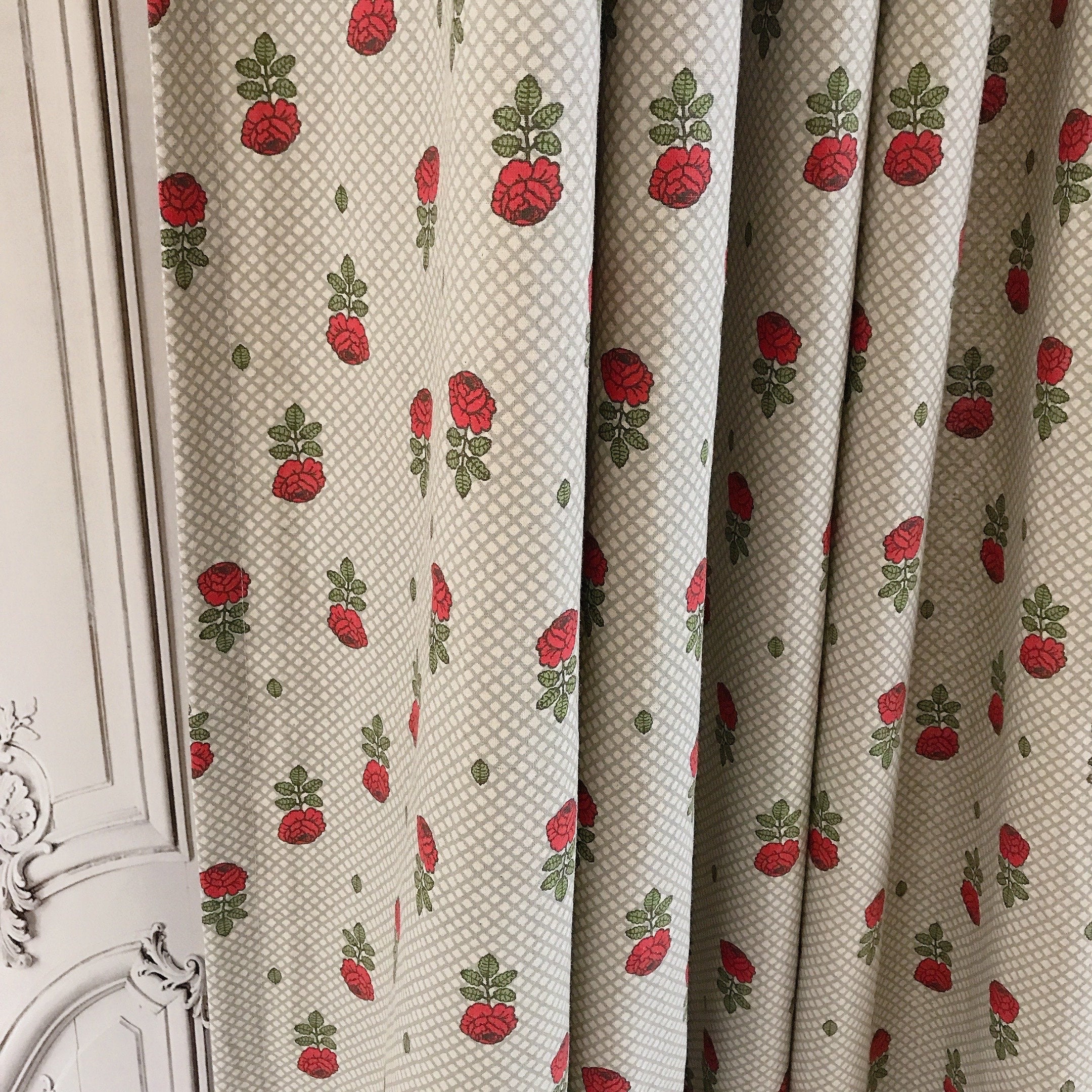 Red Rose and Mint Plaid Curtain on Natural Beige