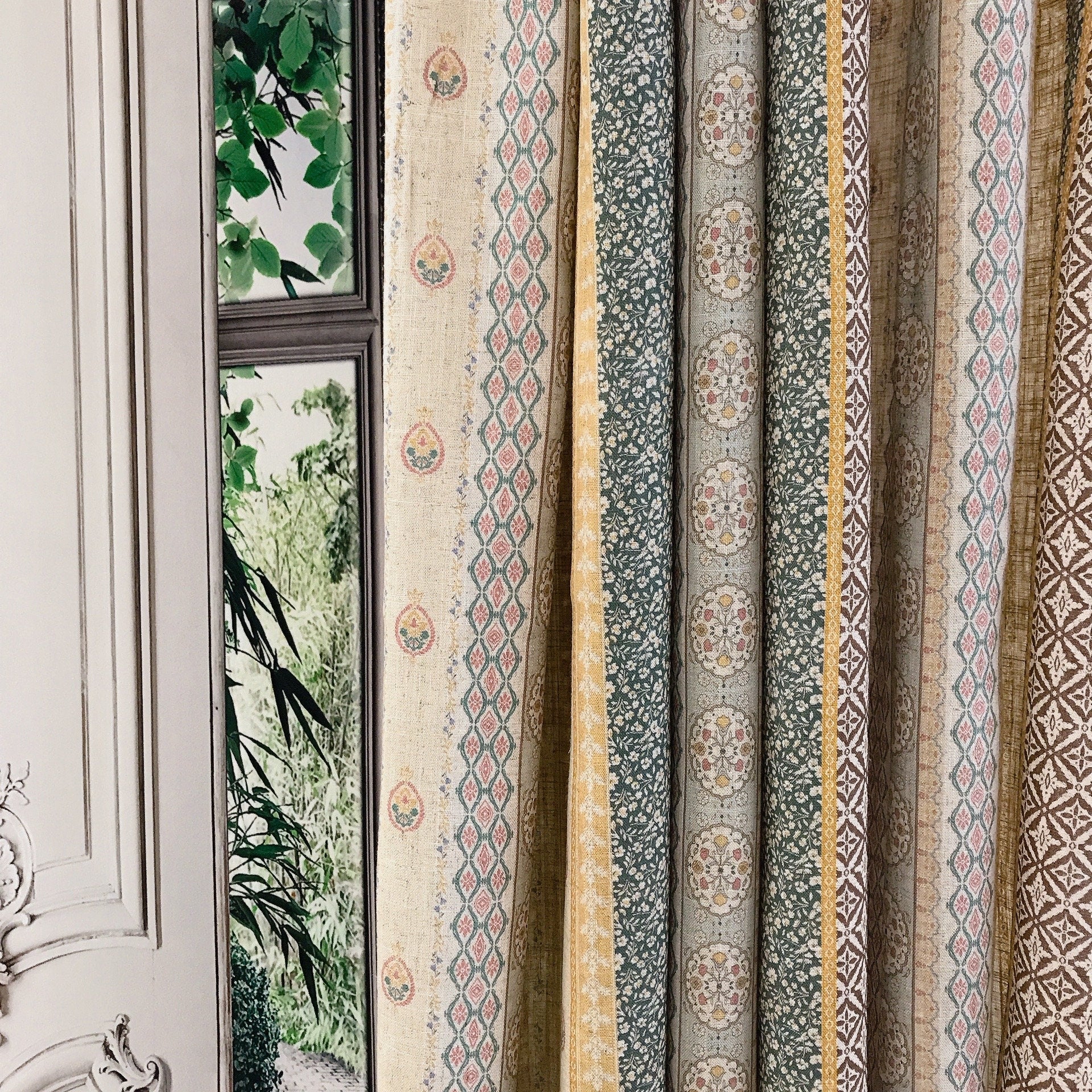 Multicolor Vertical Geometric Pattern Curtain